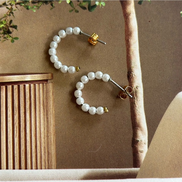 Vintage Beaded Pearl Hoops - Picture 4 of 4
